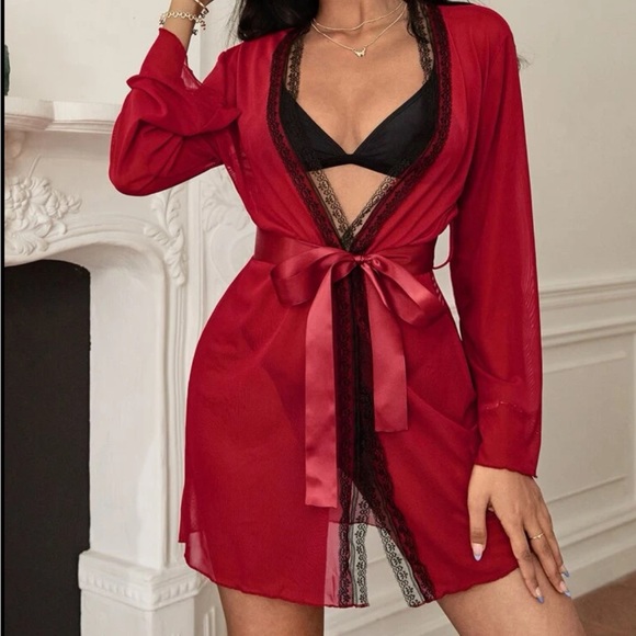 Lace Detail Lettuce Trim
Belted Mesh Robe Without
Lingerie
Burgundy / M (6) - Picture 5 of 7